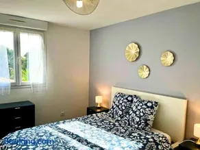 Carro T3 cosy et lumineux à 200m de la mer Terrasse privée - Image 3