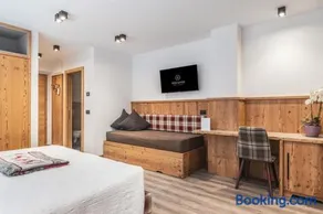 Hotel Rosa Alpina - Image 2