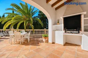 Villa Hermosa by Aguilarent - Image 2