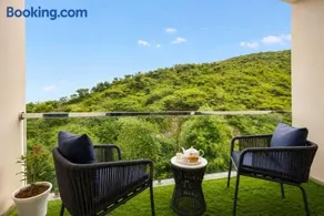 Smart 2BHK at Lakecity Apartments by Viraalay - Image 5