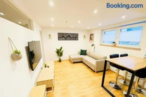 1,5-Zimmer, Top ausgestattet, 4 Pers, Souterrain, Self Check-in, Parkplatz, Netflix & Amazon Prime - Image 1