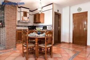 Casa espaciosa cerca de Monachil - Image 2