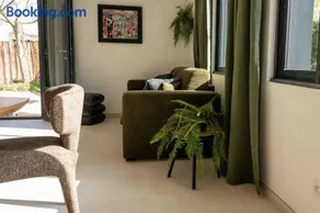La Maison Chaplin, modern for 4 people and outdoor area - Image 1