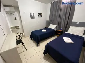 Une Hotel - Image 3
