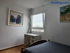 Chambres lumineuses avec vue sur Paris Montmartre - Image 3
