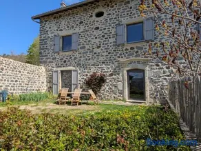 Élégante maison de maître XVIIIe, jardin clos 500m², nature, proche Puy-en-Velay, 11 pers., cosy & confort - Image 1
