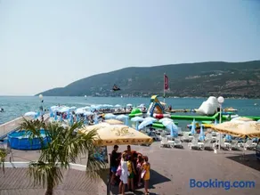 Hotel Lighthouse - Image 1