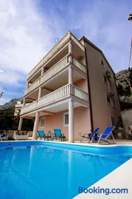 Apartments Ivančić - Image 2