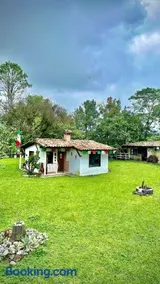 Cabaña Slim con arroyo a orillas de Orizaba - Image 1