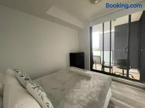 Entire 2 bedrooms Security Apartment - Image 3