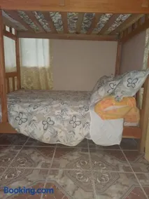 Cozy Two-bedroom Hot-Cold Water Apartment - Image 3
