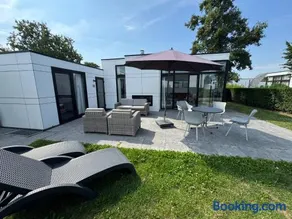 Chalet By the Sea im Breskens Zeeland - Image 2