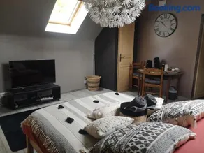 Agréable chambre privée avec entrée indépendante - Image 2