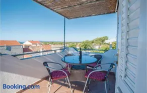 One-Bedroom Apartment In Pakostane - Image 1