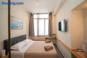 Perla Port Suites - Image 2