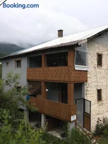 Yeti (snowman) Guest House - Image 3