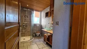 Chez Pewee, beau duplex en ville, parc privé - Image 4