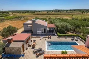 Villa Divinus - Image 1