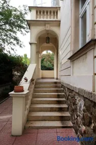 Historic Villa Apartments - Image 3