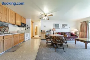 Spacious 1BR Condo #218 at Donner Lake Village - Image 1