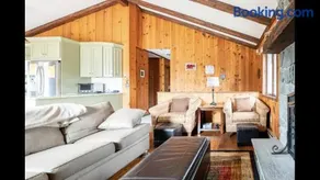 Beautiful Windham Chalet 2 minutes to the Mountain - Image 3