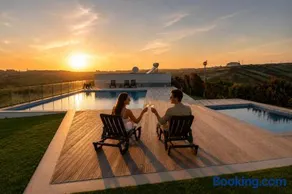 Carina Villas with Pool and Ocean view - Image 1