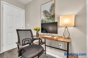Casa Marigold ATX - Cozy Stay - Near DT & Airport - Image 3
