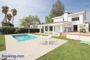Del Parque Flats Villa Sauce - Image 2