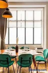 Design et confort near Champs Elysees - Image 3