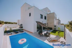 Villa Mars - Image 1
