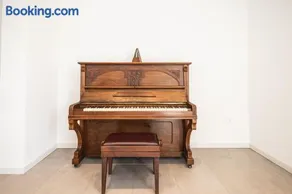 AmazHome - "Piano House" parking and near the beach - Image 4