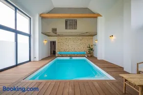 La Grange Clyna - Love Room - Image 1