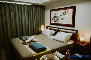 R'Holistay Azure North KING SIZE BED & Wave POOL - Image 1