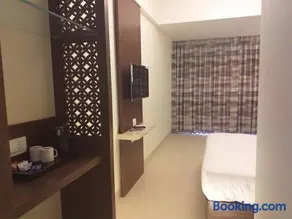 Krishna Palace Hotel - Image 2