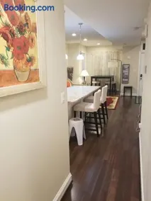 Beautiful New 4 Bedroom 3 Bath Family Home Or 1 BR Apt Nr Howard U Downtown NW DC - Image 4