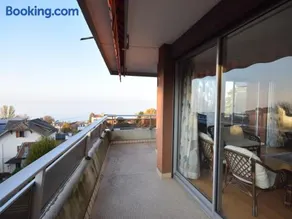 Appartement spacieux avec vue sur lac à Évian-les-Bains - Image 2