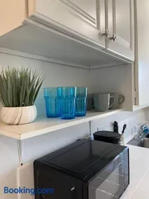 Spacious Studio close to LAX and close to beaches! - Image 2