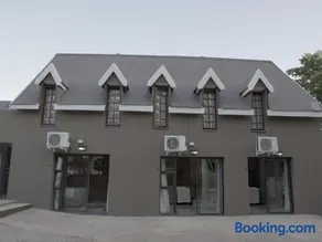 Insolam Accommodation - Image 2