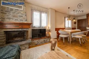 Tanau Rentals - El Nido del Telesilla, Ski-in - Image 2