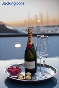 Floating Sea House SHARK 3 - Image 1