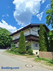 Garni Hattlerhof B&B - Image 4