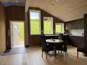 Living in a Nikolai Astrup motif 96m2 - Image 2