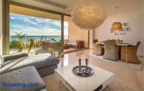 Beach Front Apartment In Villajoyosa With Wifi - Image 4