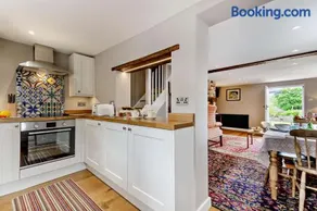 2 Bed in Burwash oc-h29338 - Image 3