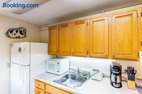 Mountainside Resort III - Image 4