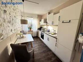 Ferienwohnung Wiesenzauber - Ruhige Lage am Stadtrand von Leer & Rhauderfehn - Image 2