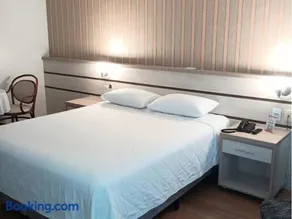 Hotel Premier - Image 2