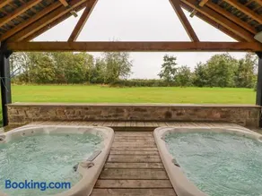 Roe Deer Country Retreat - Image 2