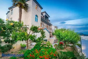Apartments Katarina with swimming pool - Image 3