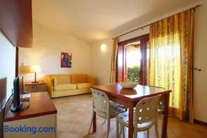 Cala Paradiso Residence - Image 3